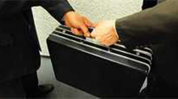 Bando di concorso pubblico, per titoli ed esami, per la copertura di n.1 posto di Funzionario Esperto Finanziario.