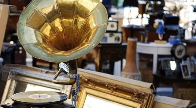 𝗠𝗘𝗥𝗖𝗔𝗧𝗜𝗡𝗢 DI MOSTRA E SCAMBIO – Piazza Amendola