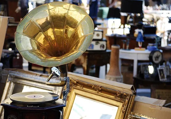 2 Giugno 2025 – 𝗠𝗘𝗥𝗖𝗔𝗧𝗜𝗡𝗢 DI MOSTRA E SCAMBIO – Piazza Amendola